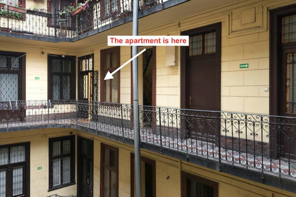 Appartement Contemporary Hidden Gem Art-deco Boedapest